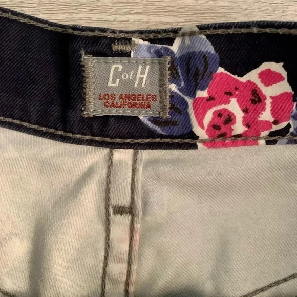 Citizens Of Humanity Chloe Floral Cutoff Shorts 29 - Picture 4 of 10